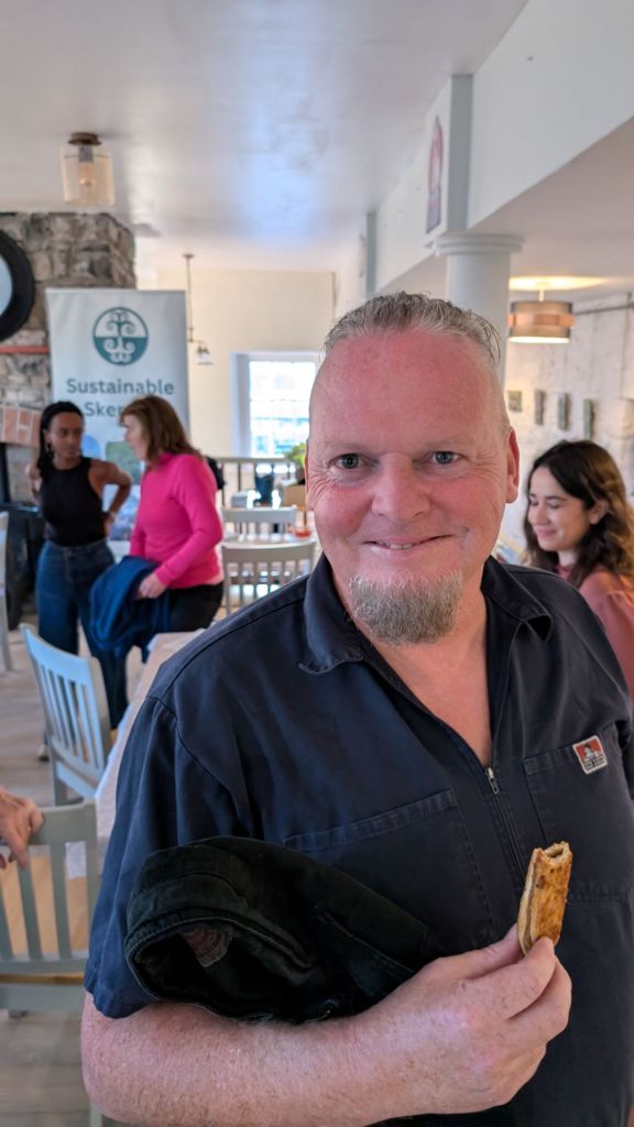 pxl_20250923_1739302066197528199573390680